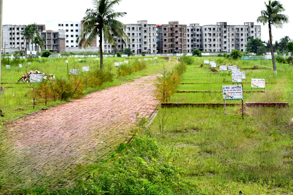 A R Properties & Developers